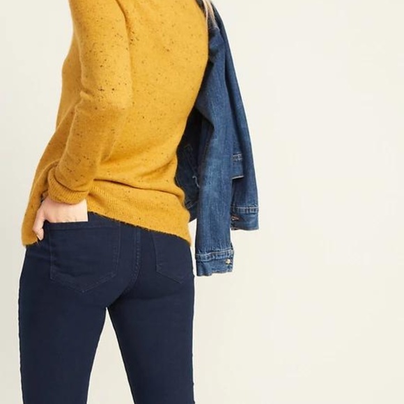 Old Navy Super Skinny Pull-On Jeggings for Women - Picture 2 of 4